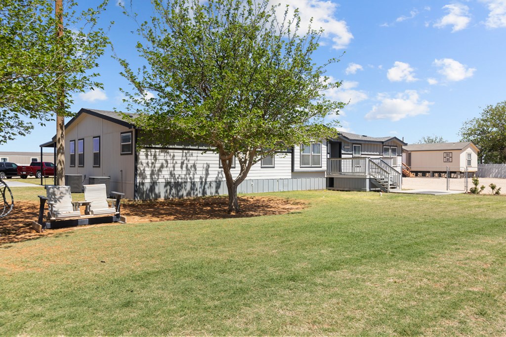 205 SE 1600, Andrews, Texas image 2
