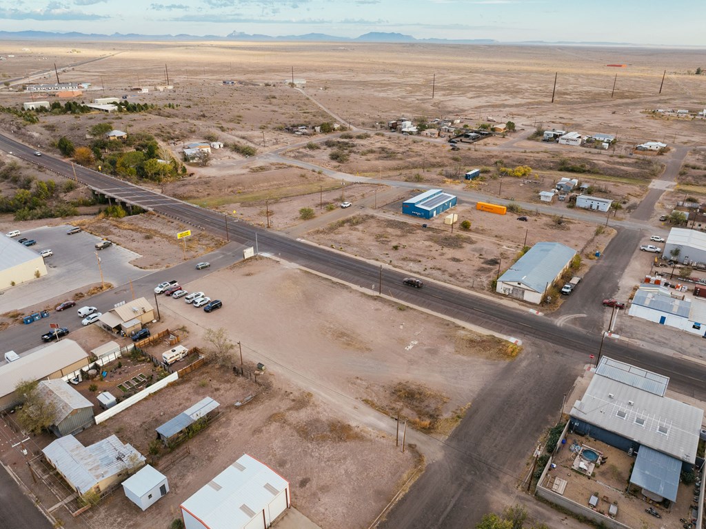 401 E Hwy 90, Marfa, Texas image 15