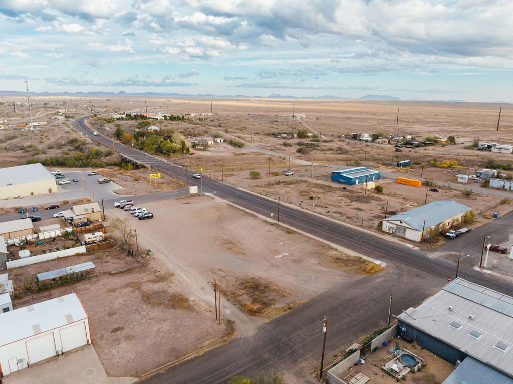 401 E Hwy 90, Marfa, Texas image 14