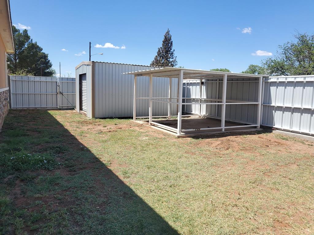 401 E 22nd St, Crane, Texas image 19