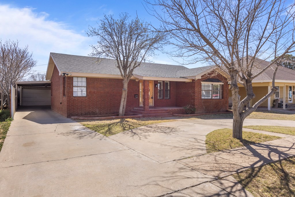 1109` Smith Ave, Odessa, Texas image 2