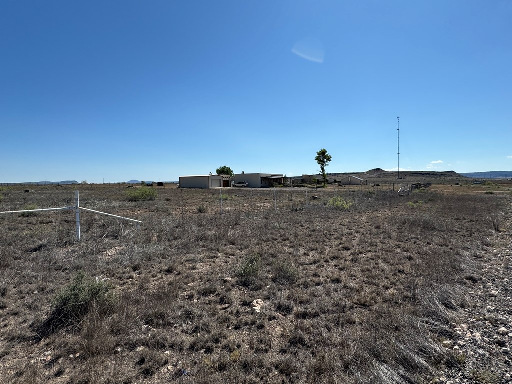 210 Sgt. Mulhern Loop, Fort Davis, Texas image 4