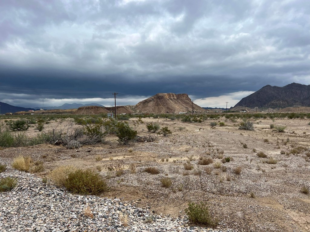 10 N Road Runner Cir, Terlingua, Texas image 6