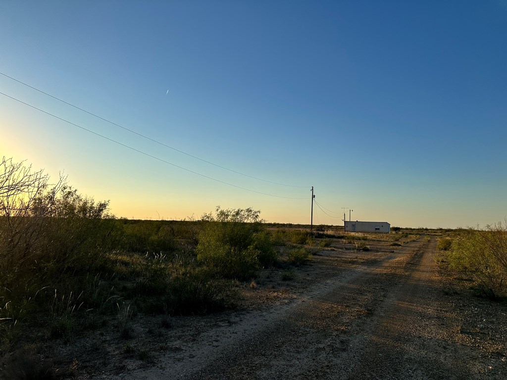 506 County Rd 415, Pecos, Texas image 5