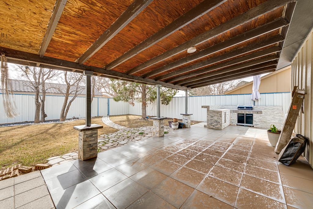 2202 Texas St, Pecos, Texas image 19