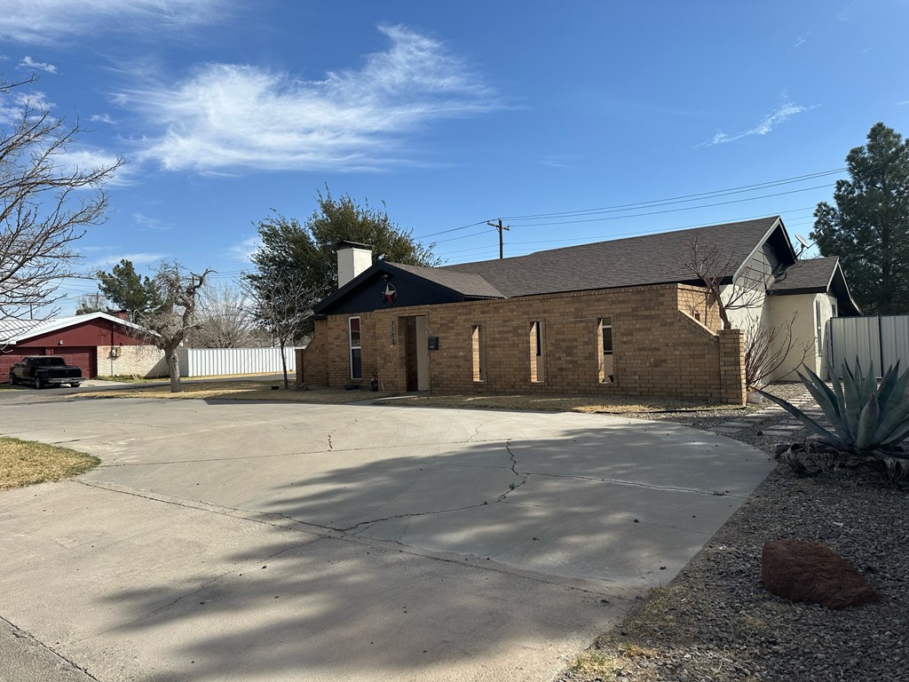 2202 Texas St, Pecos, Texas image 24