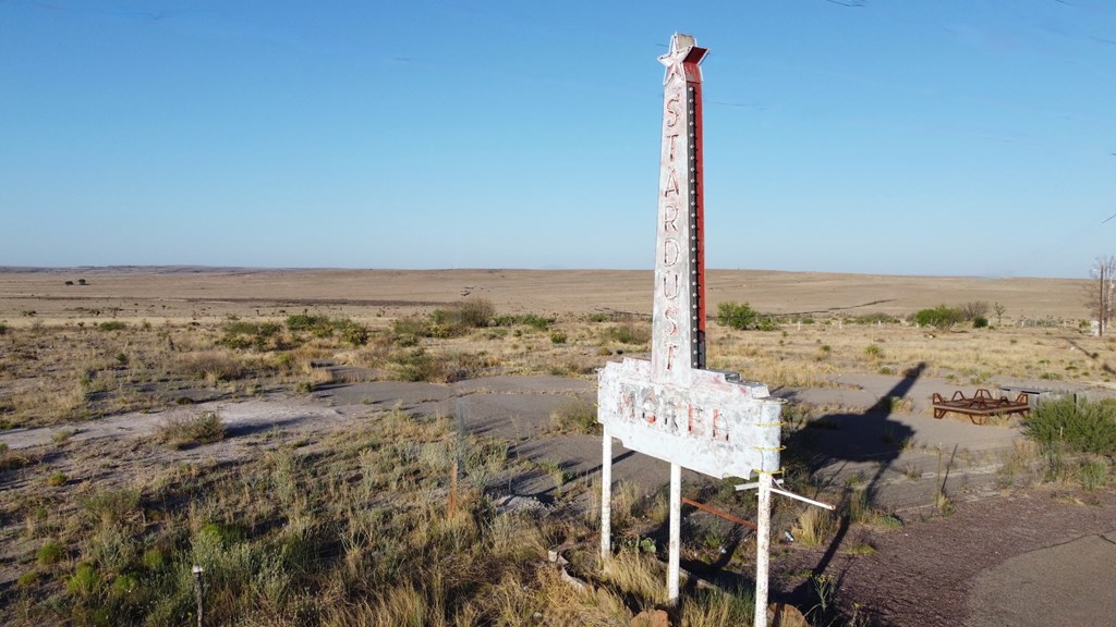 18428 W Hwy 90, Marfa, Texas image 3