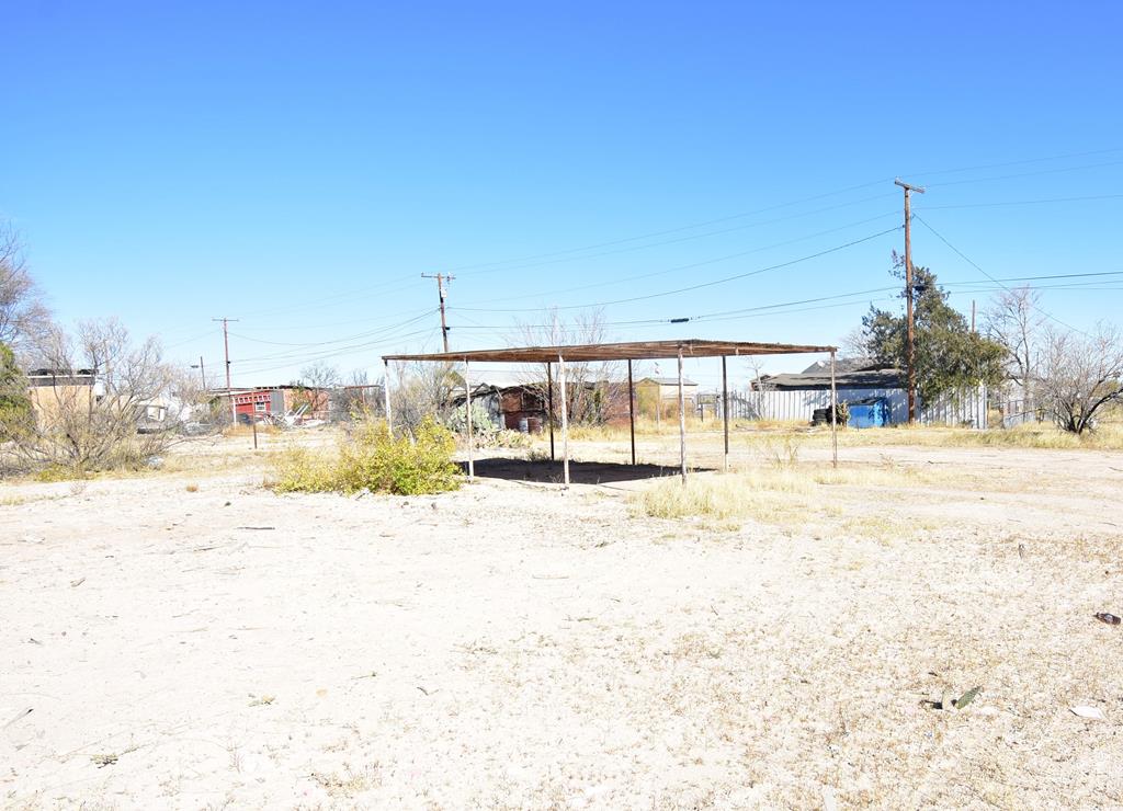 700 N Fort St, Fort Stockton, Texas image 1