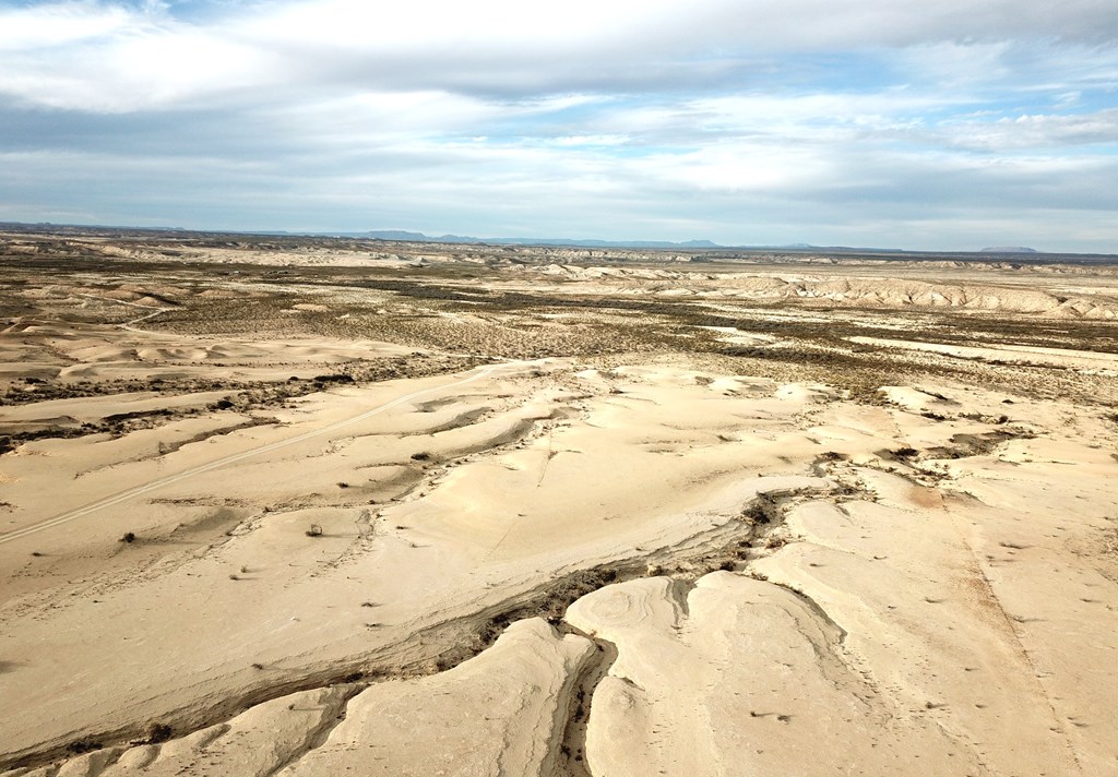 1701 La Luna Rd, Terlingua, Texas image 33