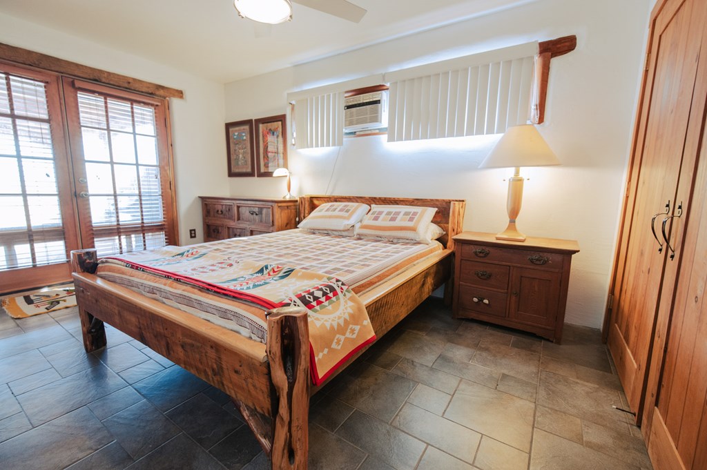 801 Boulder Ridge Loop, Terlingua, Texas image 21
