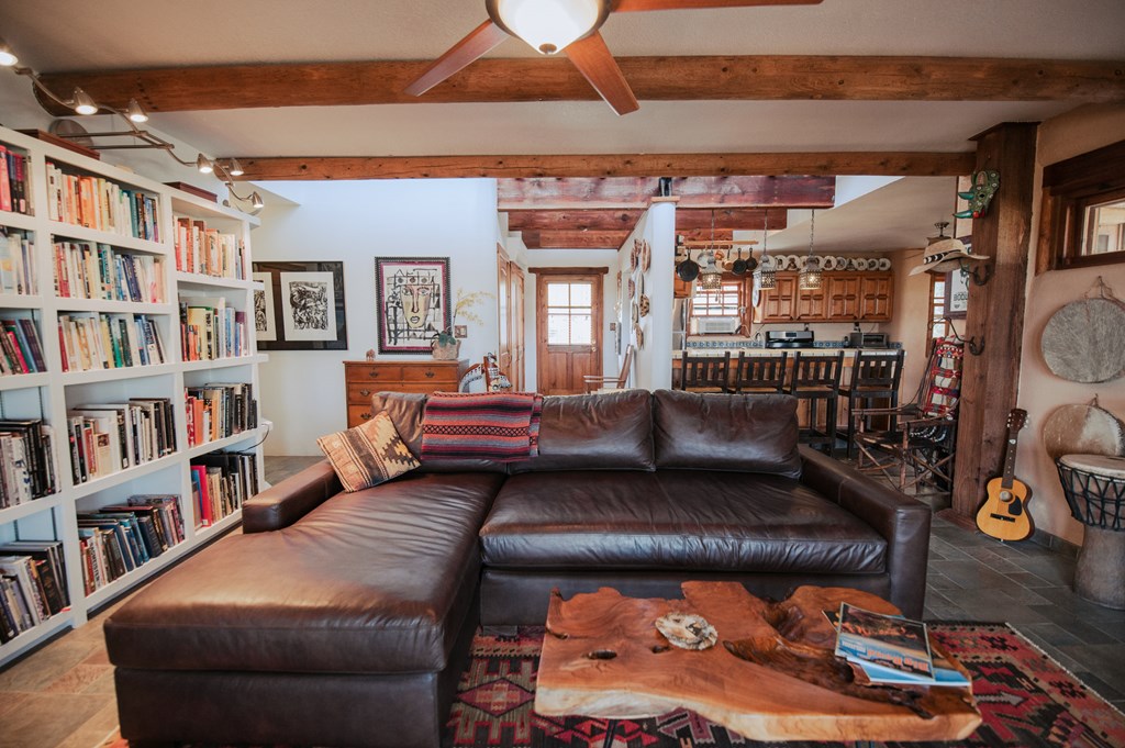 801 Boulder Ridge Loop, Terlingua, Texas image 14