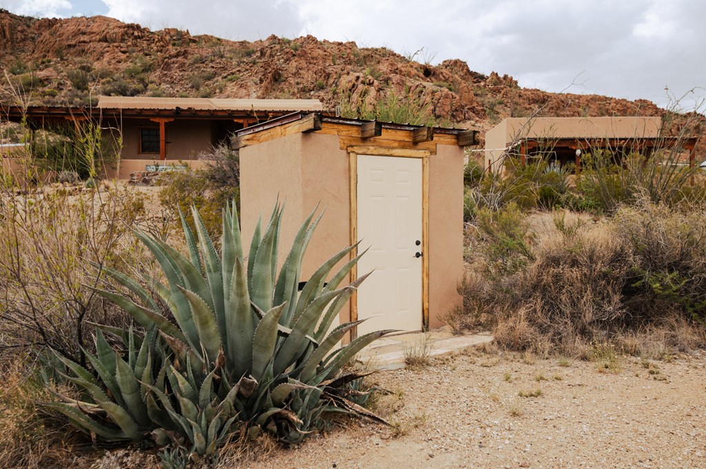 801 Boulder Ridge Loop, Terlingua, Texas image 40