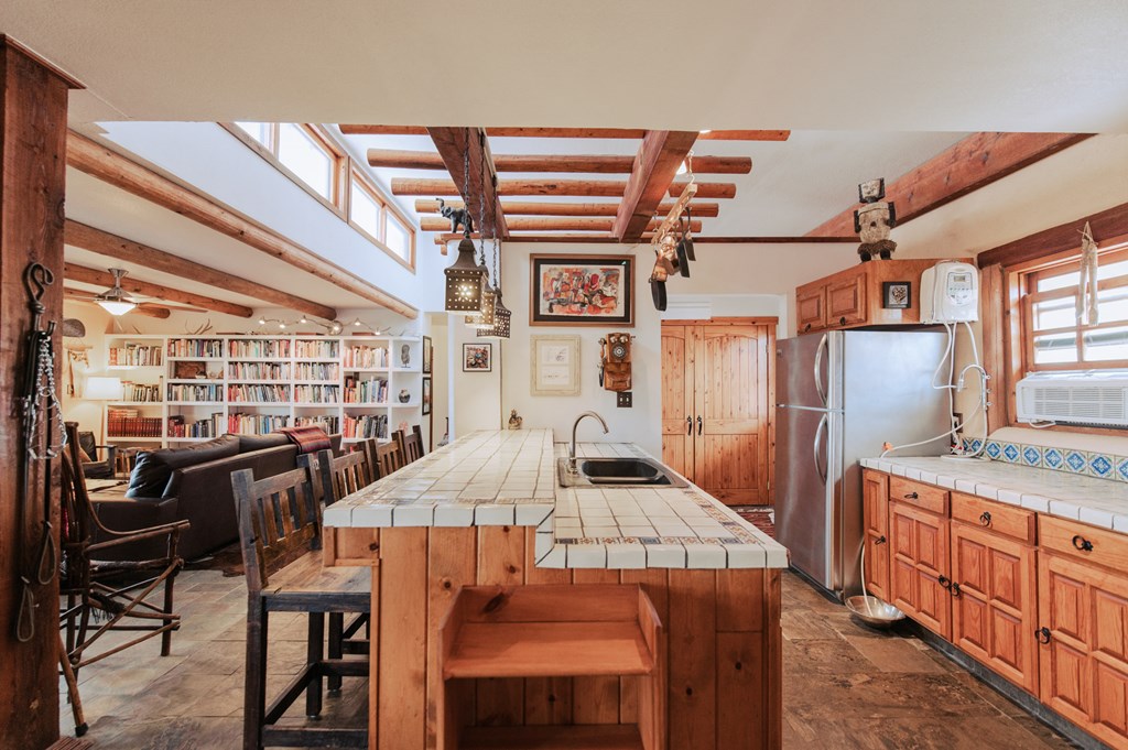 801 Boulder Ridge Loop, Terlingua, Texas image 18