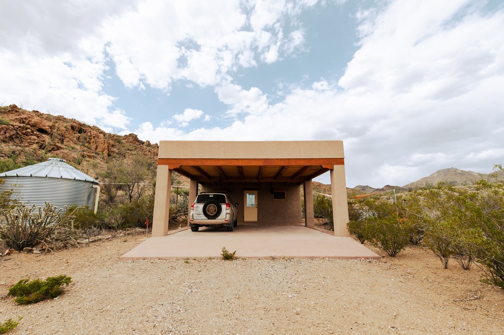 801 Boulder Ridge Loop, Terlingua, Texas image 5