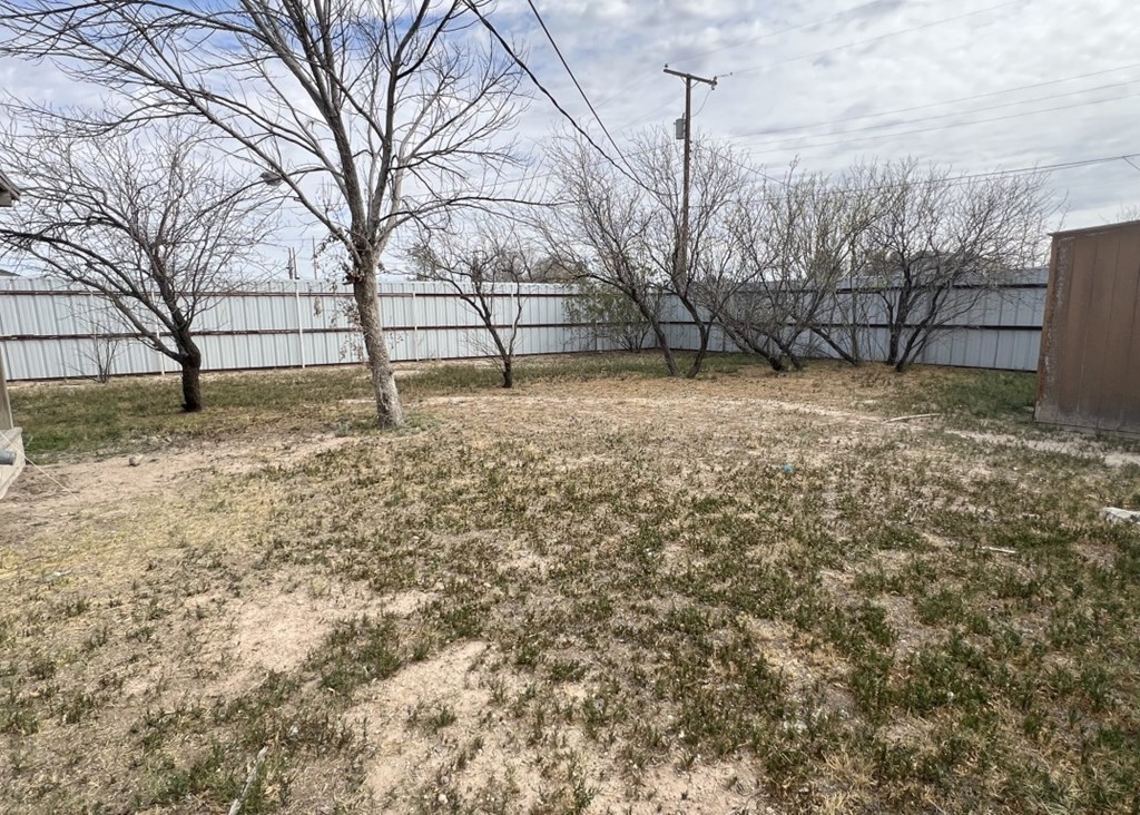 501 E 7th St, Fort Stockton, Texas image 10