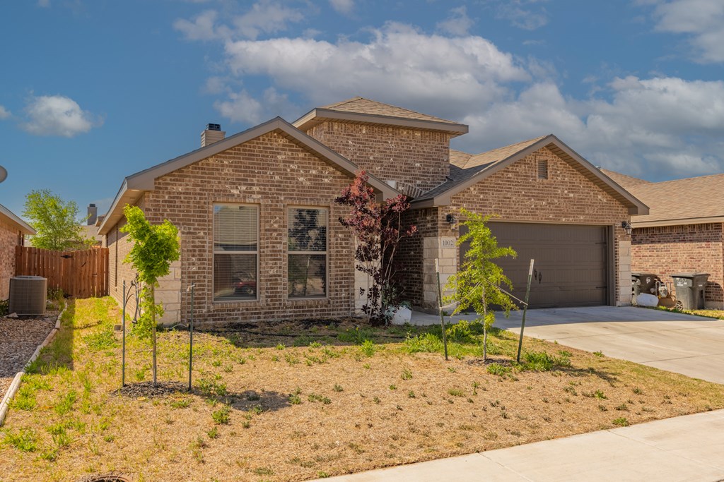 1002 E 93rd, Odessa, Texas image 3