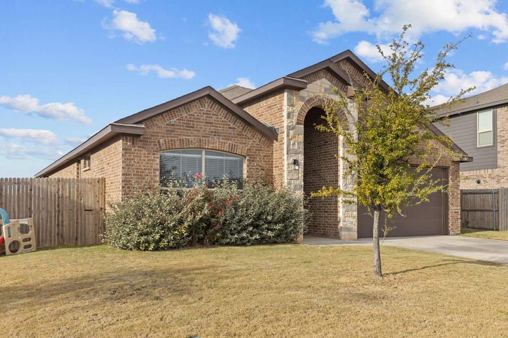 7011 Aaron Parker Rd, Odessa, Texas image 3