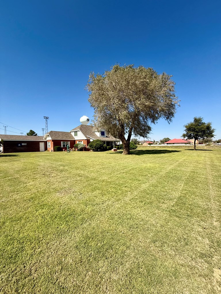 503 NW 3rd St, Seminole, Texas image 36