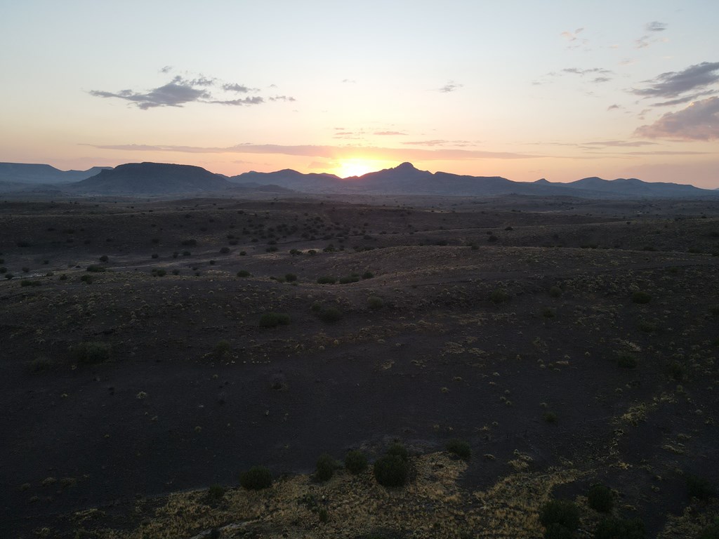 47140 Hwy 118, Alpine, Texas image 36