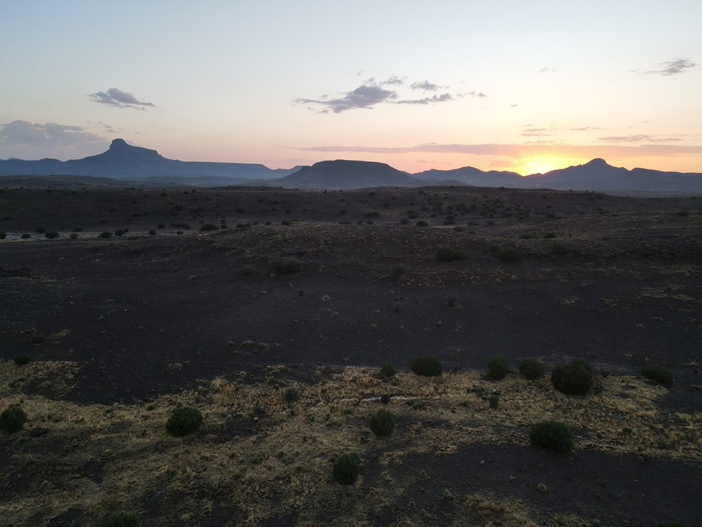 47140 Hwy 118, Alpine, Texas image 40