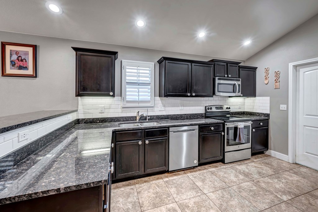 5905 Wagner Dr, Midland, Texas image 11
