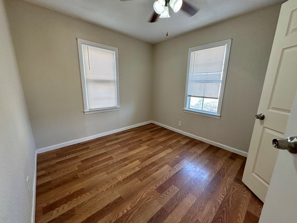 803 E 3rd St, Monahans, Texas image 7
