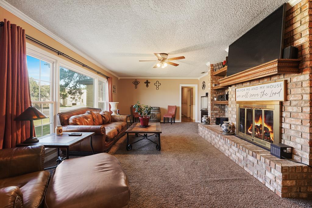 200 NE B St, Andrews, Texas image 7