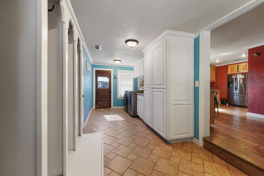 200 NE B St, Andrews, Texas image 23