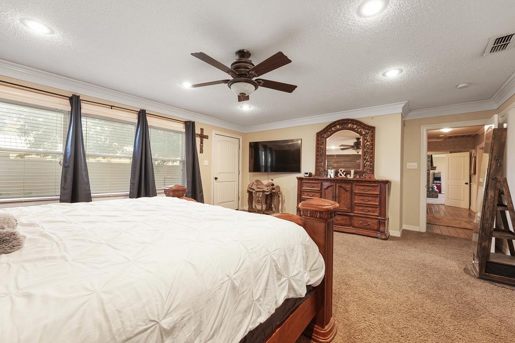 200 NE B St, Andrews, Texas image 21