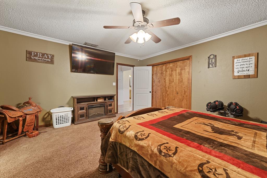 200 NE B St, Andrews, Texas image 17