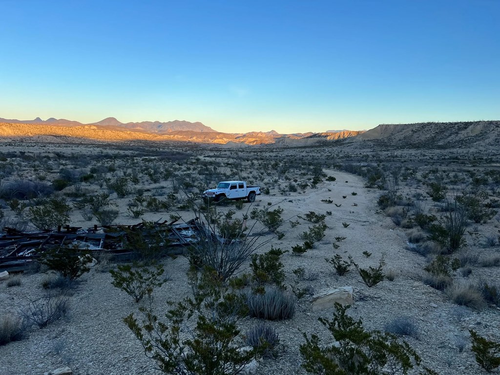 26503 Hermans Peak Rd, Terlingua, Texas image 9