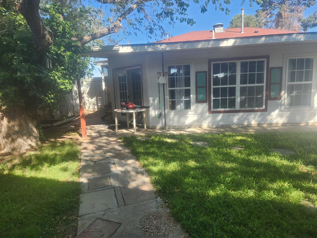 1219 Smith Street, Odessa, Texas image 21