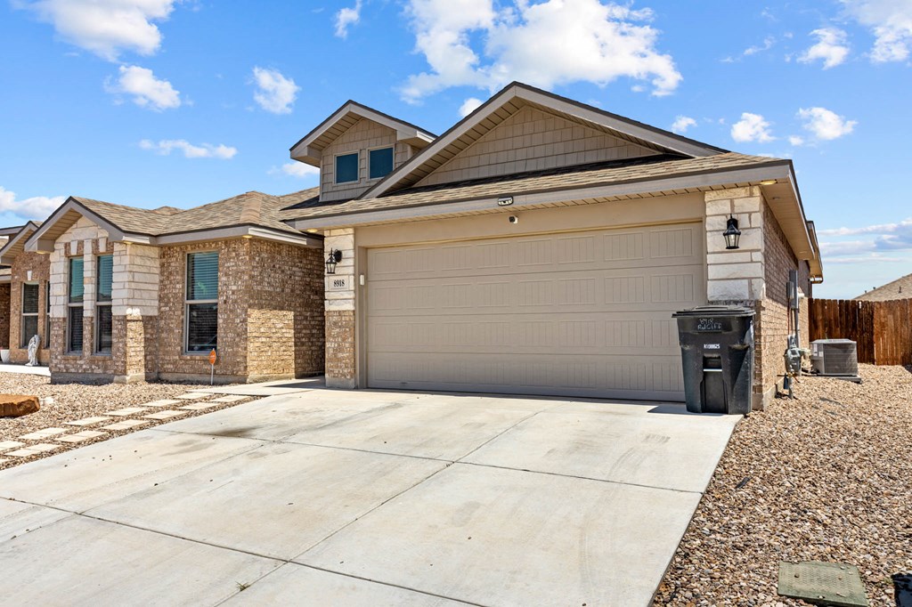 8918 Red Cliff Ave, Odessa, Texas image 2