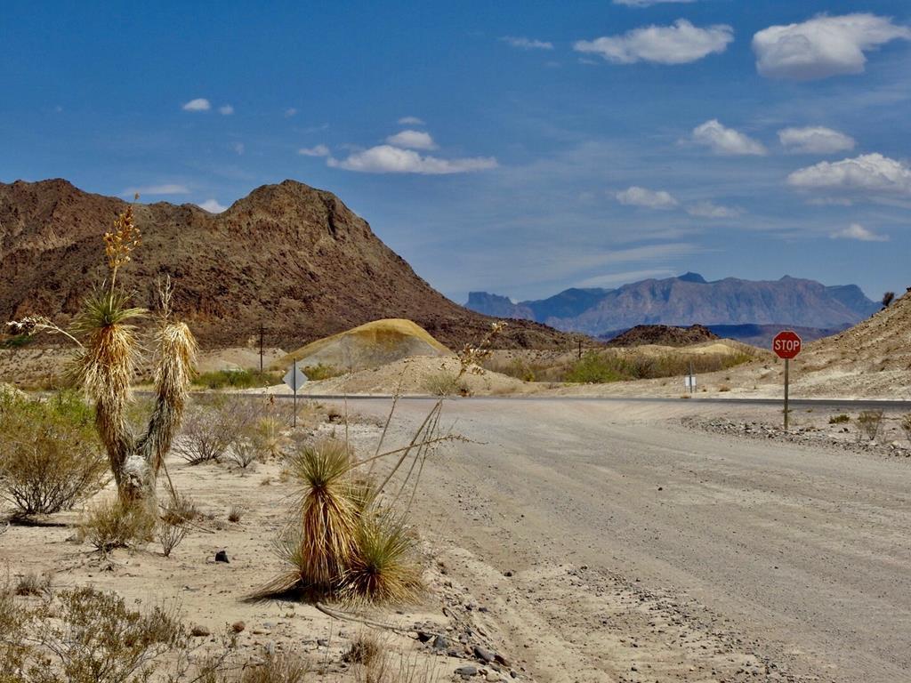 10 Road Runner St, Terlingua, Texas image 2