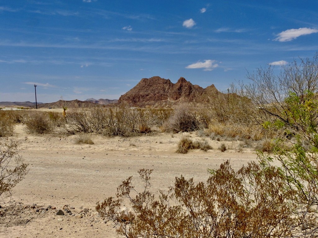 10 Road Runner St, Terlingua, Texas image 15