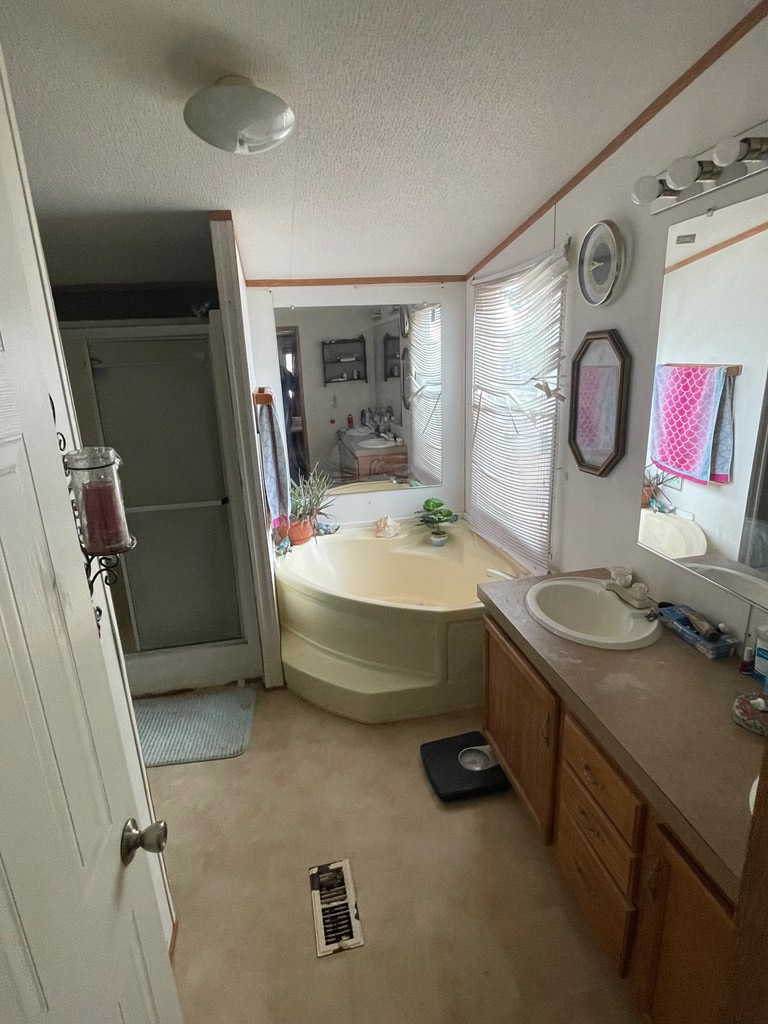 555 SE 1400, Andrews, Texas image 11