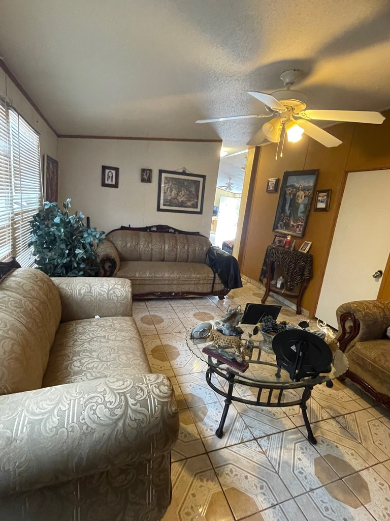 555 SE 1400, Andrews, Texas image 7