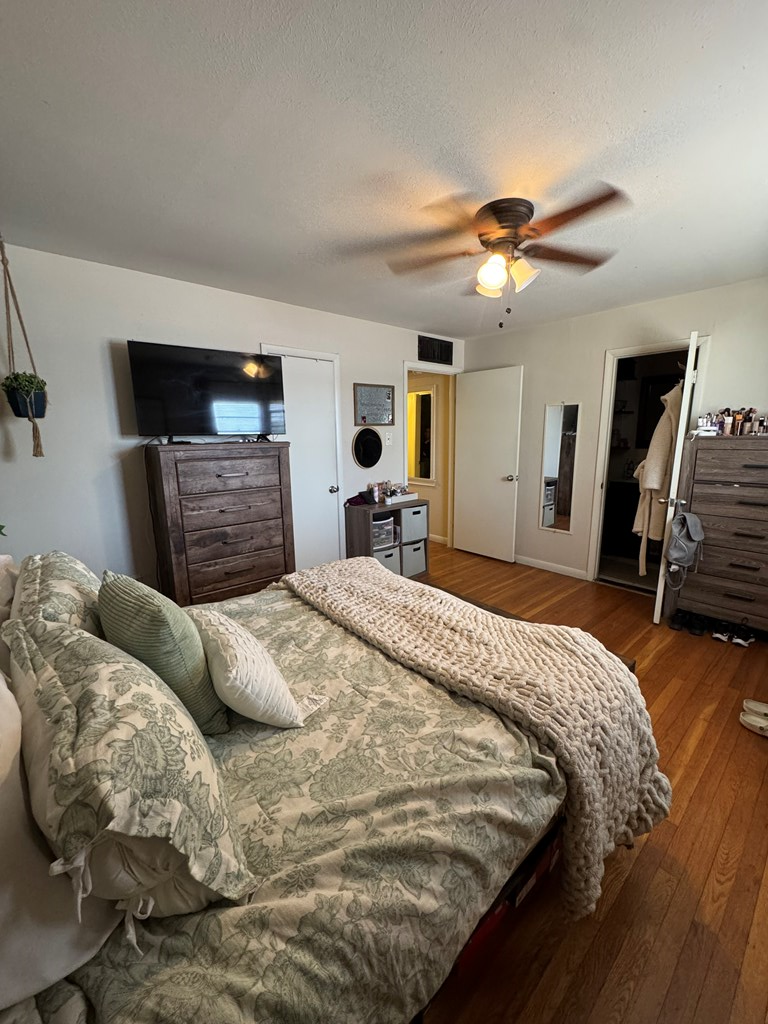 512 E 56th St, Odessa, Texas image 8