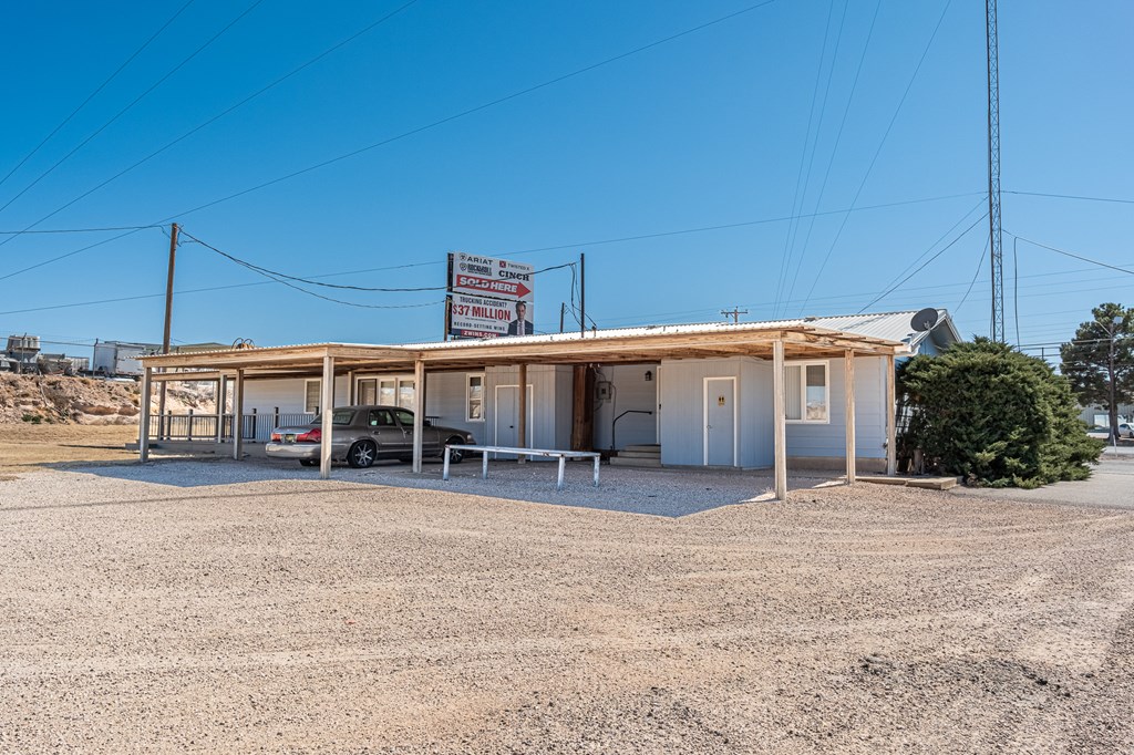 1302 W Hwy 180 Hwy, Seminole, Texas image 49