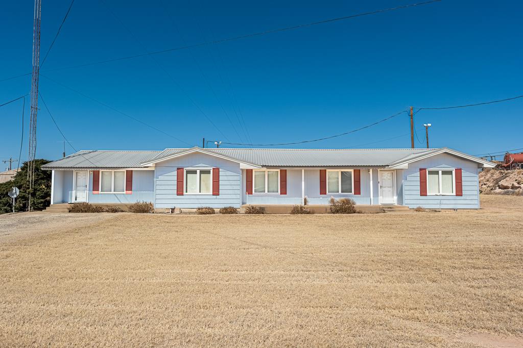 1302 W Hwy 180 Hwy, Seminole, Texas image 1