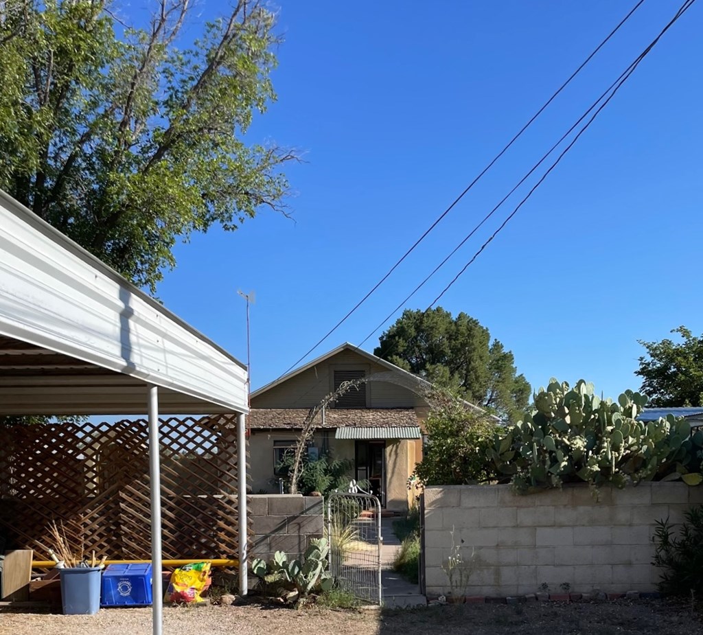 707 W Bonnie St, Marfa, Texas image 18