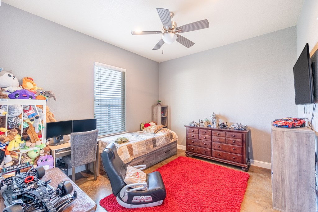 370 Pr 302m, Seminole, Texas image 4
