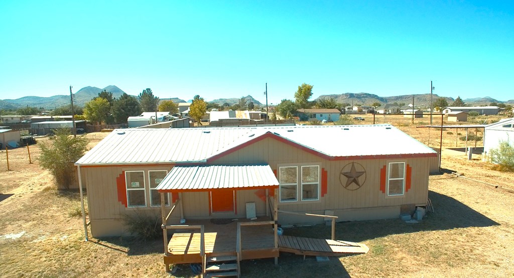 4002 N Peachtree Circle, Alpine, Texas image 2