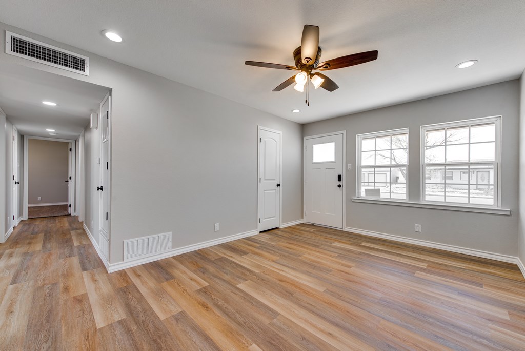 1625 E 51st St, Odessa, Alabama image 10