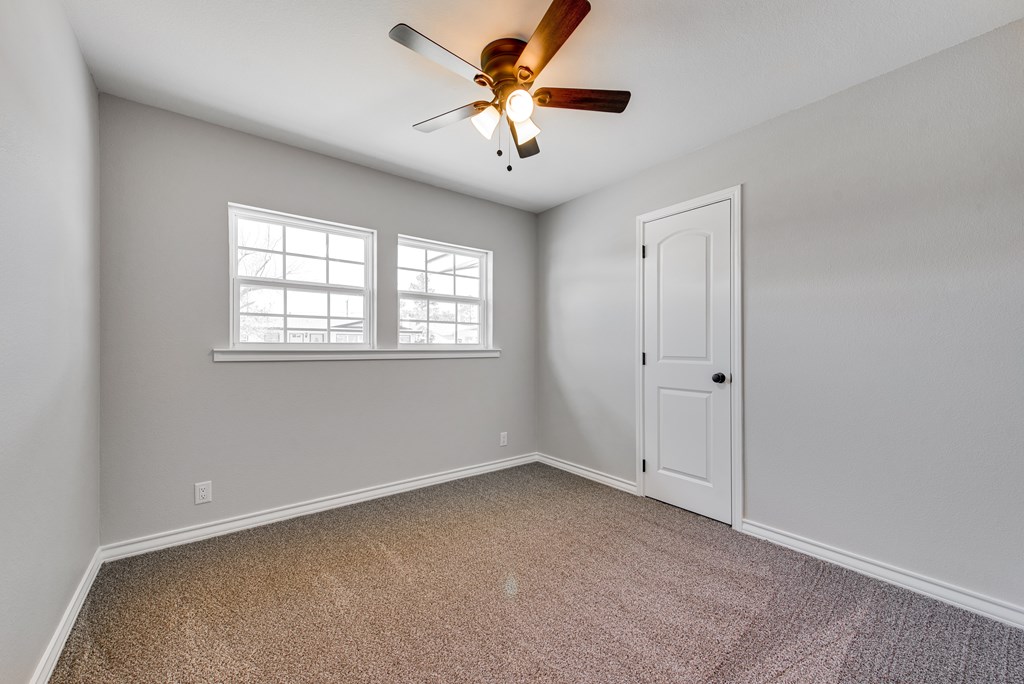 1625 E 51st St, Odessa, Alabama image 22