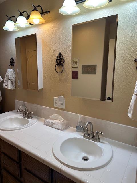 710 N Middle School Dr, Alpine, Texas image 21