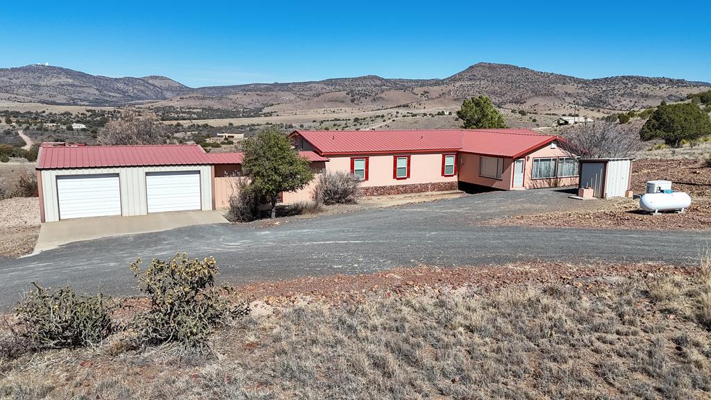 107 Antler Drive, Fort Davis, Texas image 1