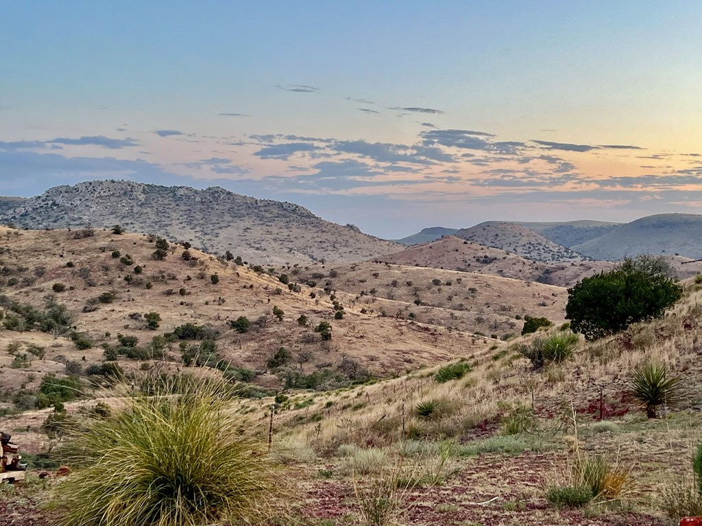 215 Warbonnet Road, Fort Davis, Texas image 30