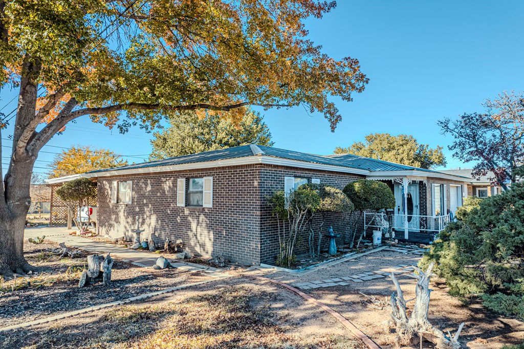 208 SW 16th St, Seminole, Texas image 32