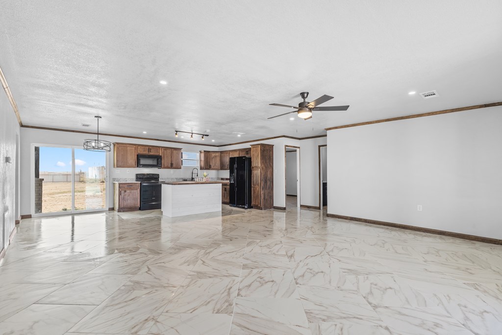 4031 N Makenzie Ave, Odessa, Pennsylvania image 3